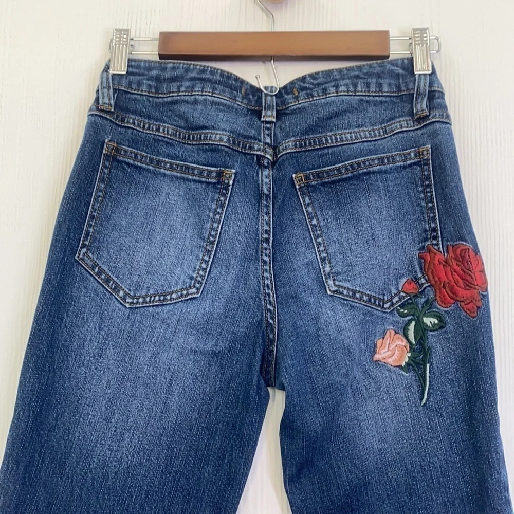 Free People - Four Seasons Embroidered Floral Dark Denim Jeans Size 26